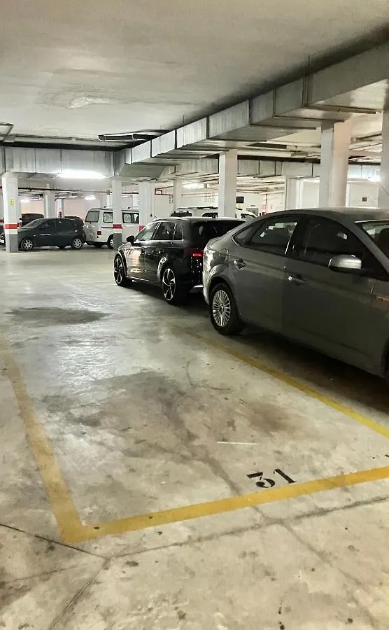 Apartamento En Fuengirola Con Piscina Y Parking Apartamento España